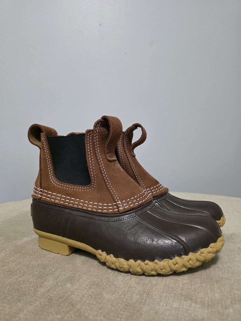 L.L.Bean Bean Boots 6.5" Chelsea Duck Boots in Rare W size 5 / Big Kids 3.5